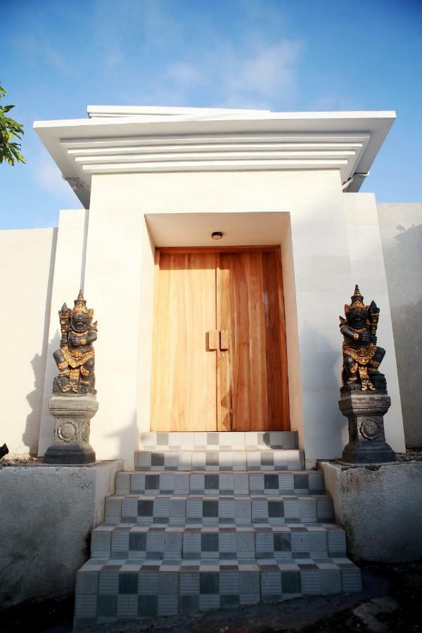 Vanilla Suite Jimbaran Exterior photo
