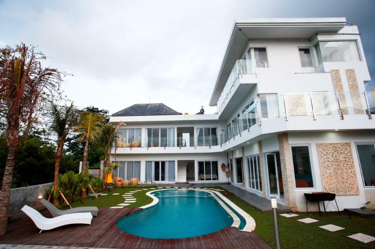 Vanilla Suite Jimbaran Exterior photo